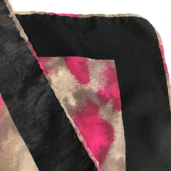 Vintage Abstract Print Scarf Rolled Edges Magenta Pink Gray Black Sz OS - Picture 4 of 6
